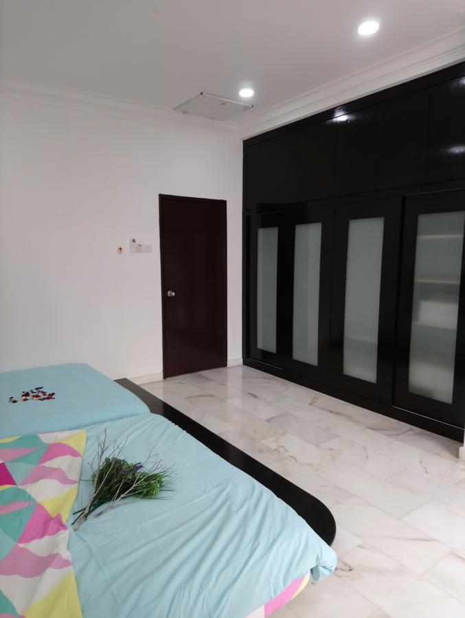 Jb Homestay Bukit Indah Wifi Ciq Mall Legoland Free Parking Johor Bahru Kültér fotó
